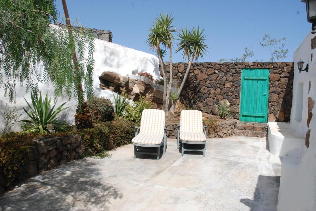 Villa El Perinque Femes Exterior photo